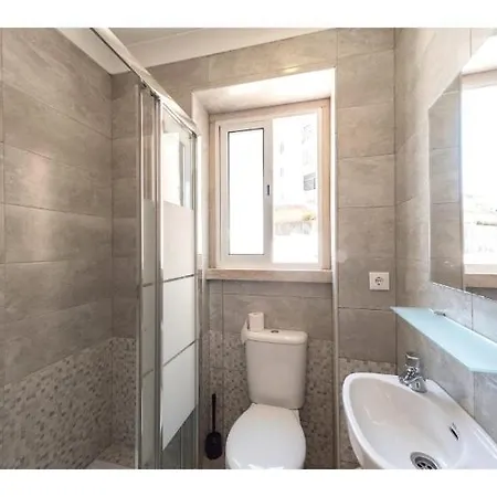 Houze_4 Bedroom Near Jardim Zoologico Lägenhet Lisboa